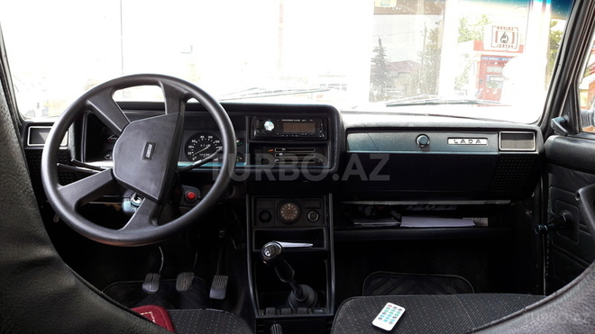 LADA (VAZ) 2107 2007, 121,000 km - 1.6 л - Salyan