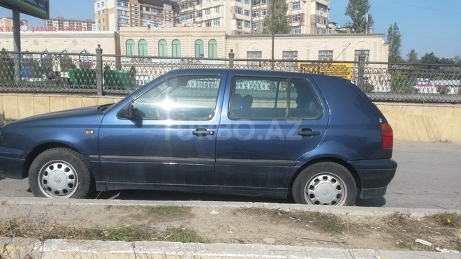 Volkswagen Golf 1994, 290,000 km - 1.8 l - Bakı