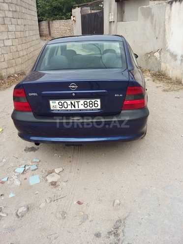 Opel Vectra 1996, 288,000 km - 2.0 l - Sumqayıt