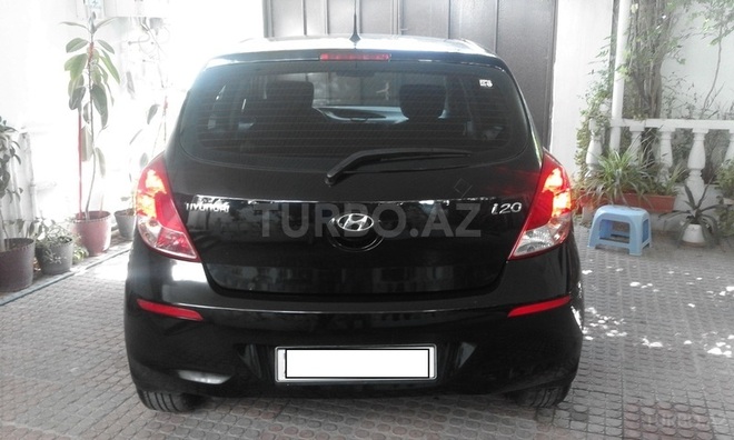 Hyundai i20 2012, 97,000 km - 1.4 л - Bakı