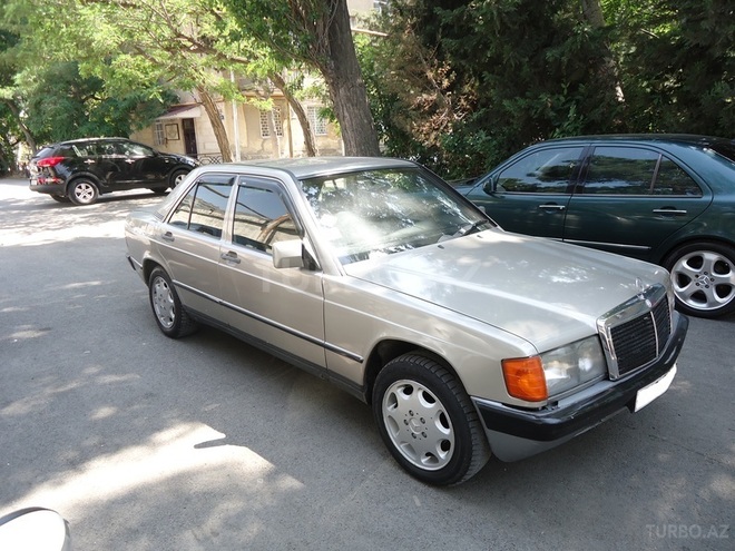Mercedes 190 1989, 126,754 km - 2.0 l - Bakı