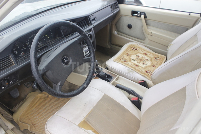 Mercedes 190 1986, 222,222 km - 1.8 l - Bakı
