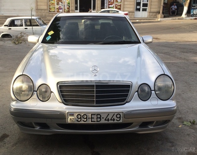 Mercedes E 240 2000, 243,000 km - 2.4 l - Bakı