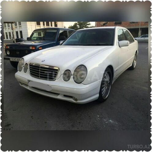 Mercedes E 240 2000, 184,000 km - 2.6 l - Bakı