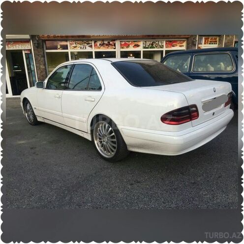 Mercedes E 240 2000, 184,000 km - 2.6 l - Bakı