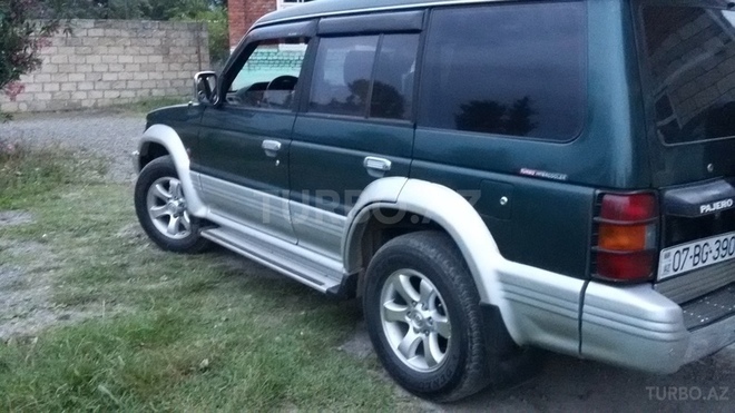Mitsubishi Pajero 1992, 255,000 km - 2.5 l - Astara