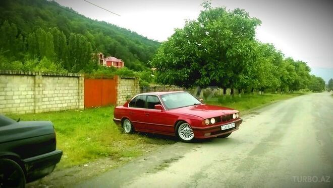BMW 525 1991, 275,368 km - 2.5 l - Qusar