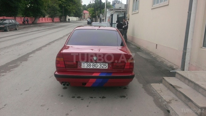 BMW 525 1991, 275,368 km - 2.5 l - Qusar