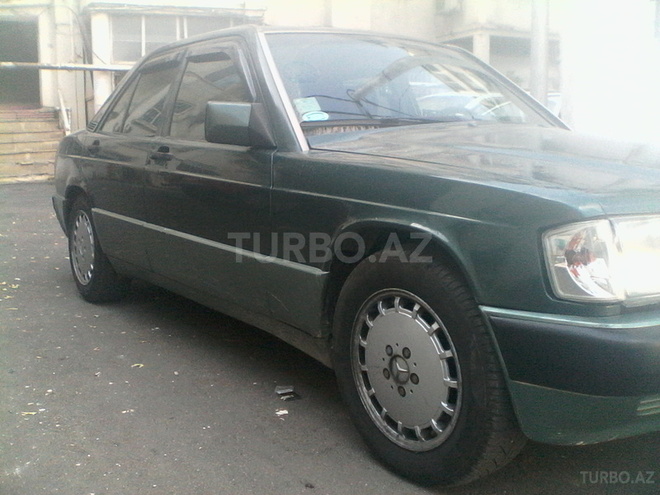 Mercedes 190 1992, 180,000 km - 2.0 l - Bakı