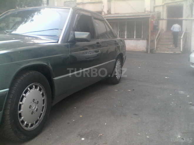 Mercedes 190 1992, 180,000 km - 2.0 l - Bakı