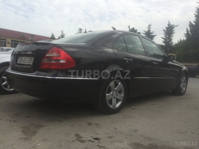 Mercedes E 320 2002, 190,000 km - 3.2 l - Bakı