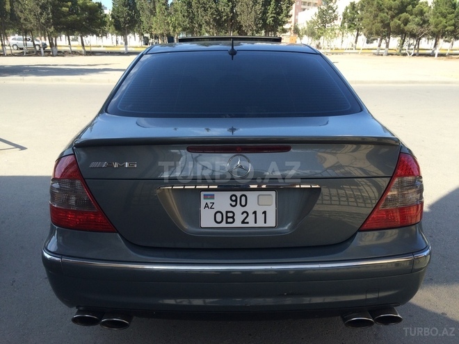 Mercedes E 320 2004, 135,000 km - 3.2 l - Sumqayıt