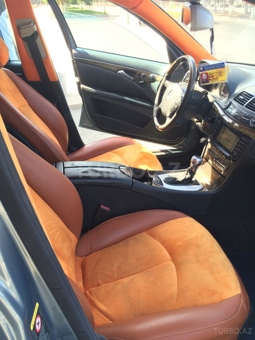 Mercedes E 320 2004, 135,000 km - 3.2 l - Sumqayıt