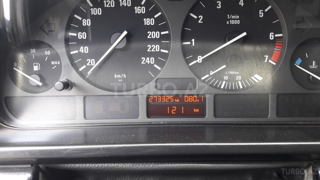 BMW 520 1998, 274,000 km - 2.0 l - Bakı