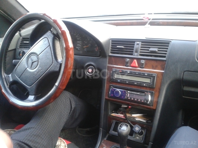 Mercedes C 200 1996, 364,563 km - 2.0 л - Sumqayıt