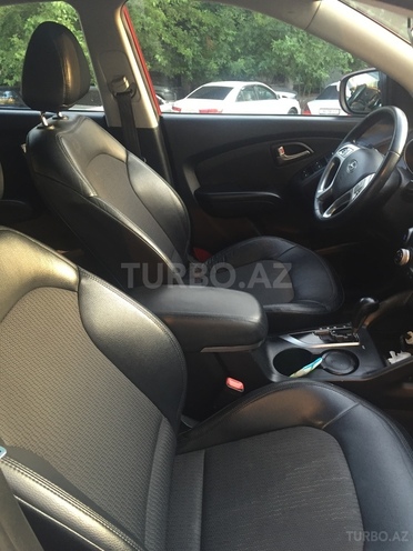 Hyundai ix35 2010, 82,000 km - 2.4 l - Bakı