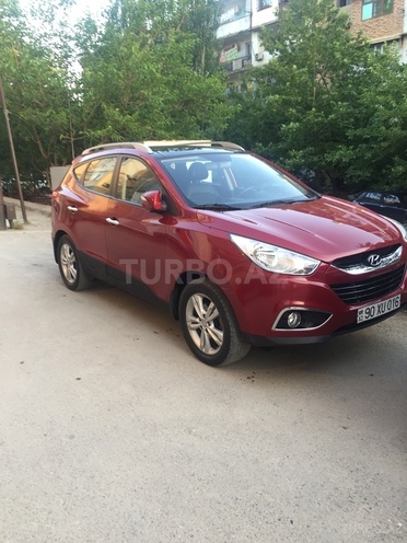 Hyundai ix35 2010, 82,000 km - 2.4 l - Bakı