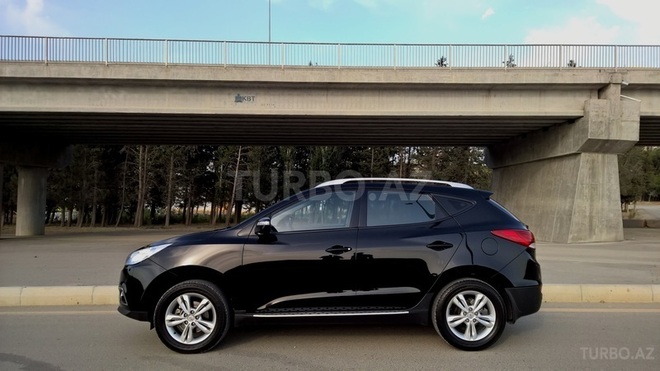 Hyundai ix35 2013, 95,000 km - 2.0 l - Bakı