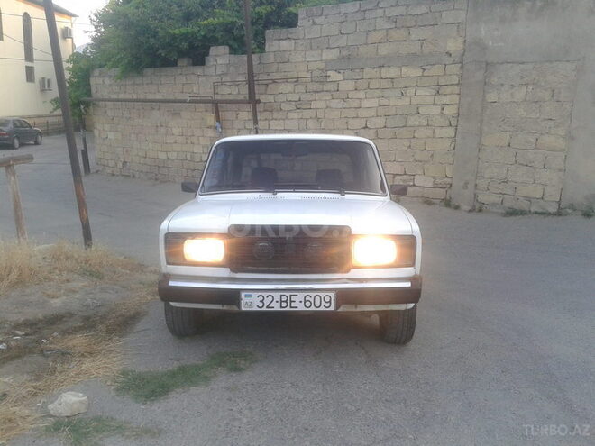 LADA (VAZ) 2107 1983, 290,000 km - 1.6 л - Bakı