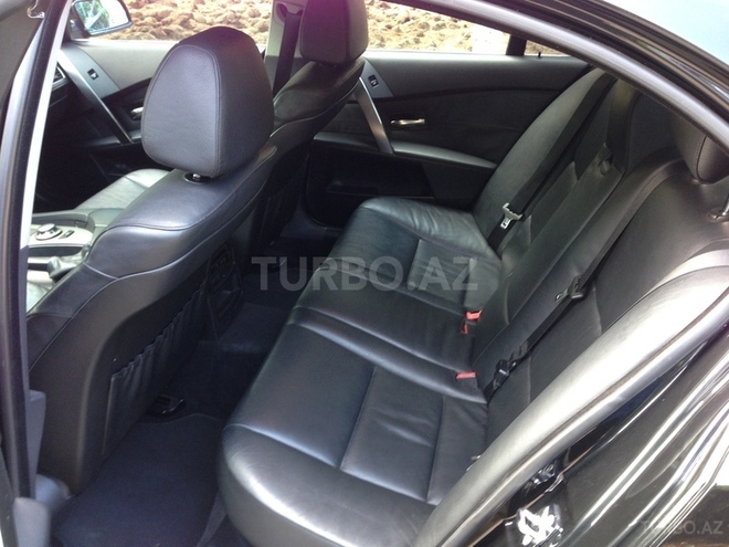 BMW 525 2003, 226,192 km - 2.5 l - Bakı
