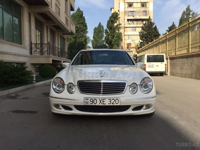 Mercedes E 320 2002, 199,222 km - 3.2 l - Bakı