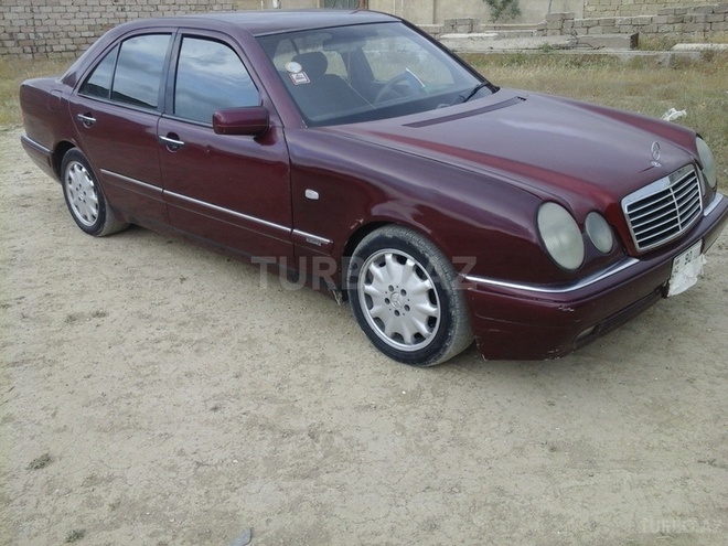 Mercedes E 230 1997, 386,000 km - 2.3 л - Bakı