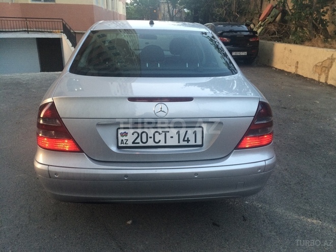 Mercedes E 220 2006, 185,041 km - 2.2 l - Bakı