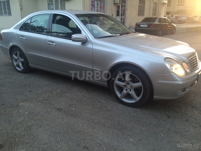 Mercedes E 220 2006, 185,041 km - 2.2 l - Bakı