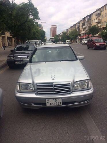 Mercedes C 280 2000, 254,000 km - 2.8 l - Bakı
