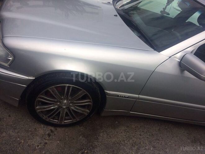 Mercedes C 280 2000, 254,000 km - 2.8 l - Bakı