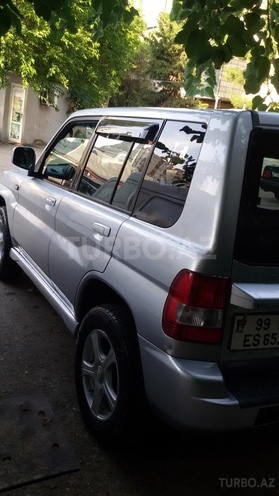 Mitsubishi Pajero io 2003, 117,800 km - 2.0 l - Bakı