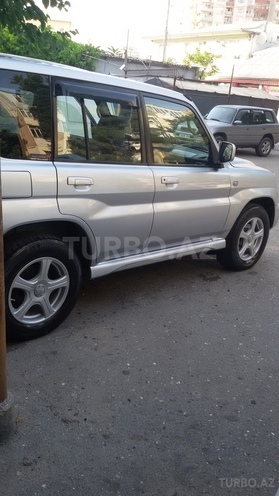 Mitsubishi Pajero io 2003, 117,800 km - 2.0 l - Bakı