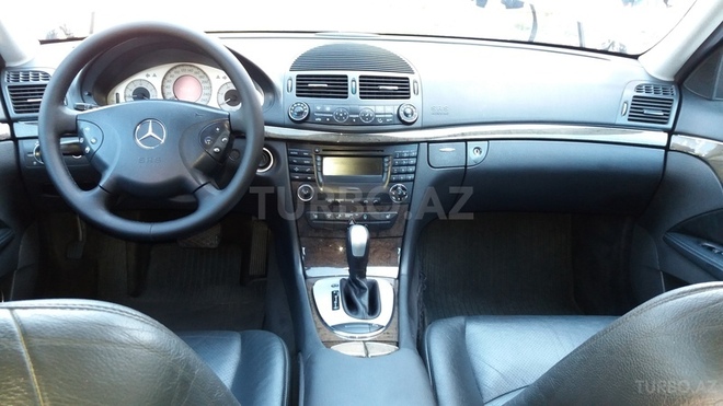Mercedes E 220 2002, 196,945 km - 2.2 l - Sumqayıt