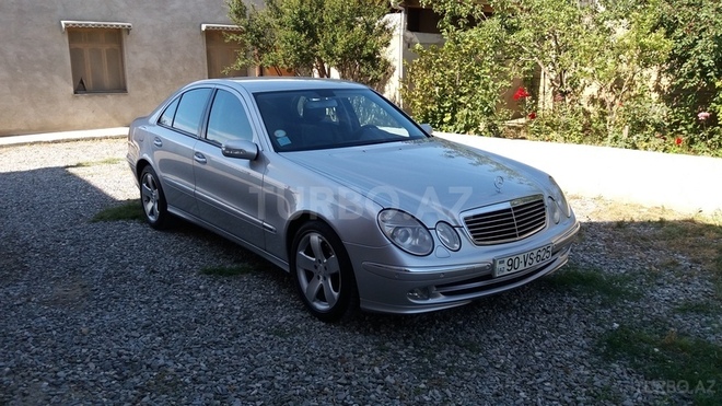 Mercedes E 220 2002, 196,945 km - 2.2 l - Sumqayıt