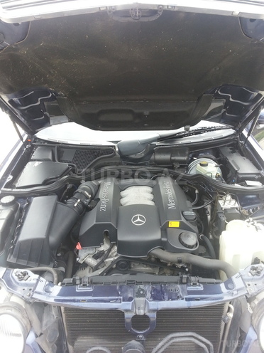 Mercedes E 240 1999, 188,000 km - 2.4 l - Bakı