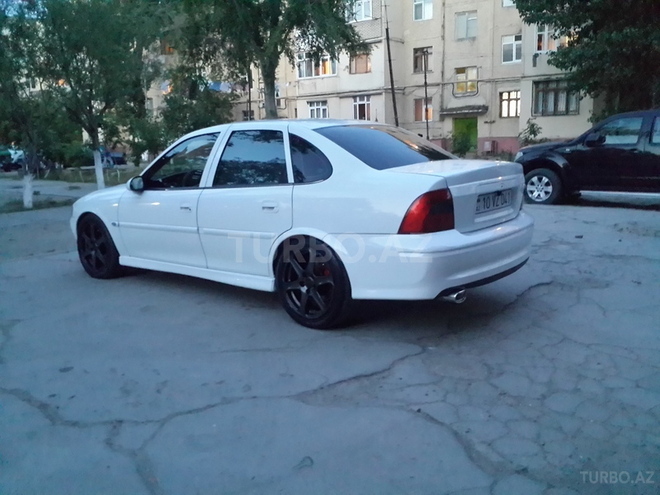 Opel Vectra 1999, 262,000 km - 0.2 l - Bakı