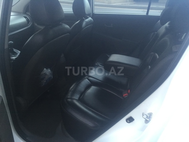 Kia Sportage 2011, 71,400 km - 2.0 l - Bakı