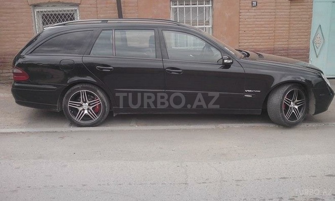 Mercedes E 220 2006, 219,000 km - 2.2 l - Gəncə