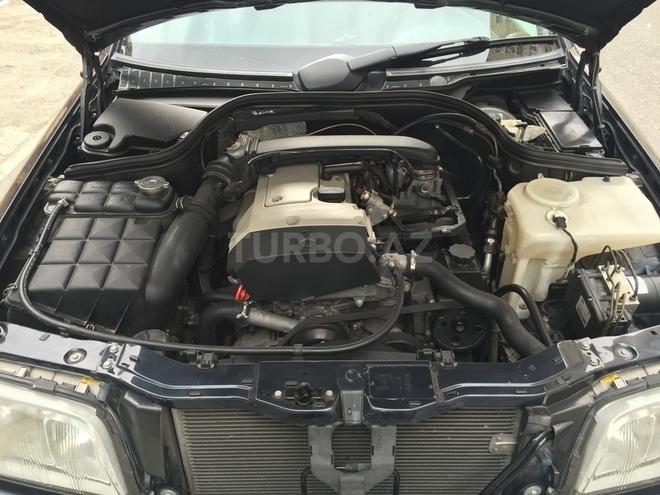 Mercedes C 200 1999, 115,000 km - 2.0 l - Bakı