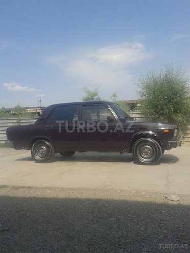 LADA (VAZ) 2107 2003, 130,000 km - 1.6 л - Ucar