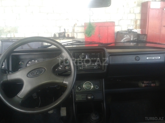 LADA (VAZ) 2107 2003, 130,000 km - 1.6 л - Ucar