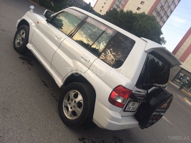 Mitsubishi Pajero io 2000, 175,041 km - 2.0 l - Sumqayıt