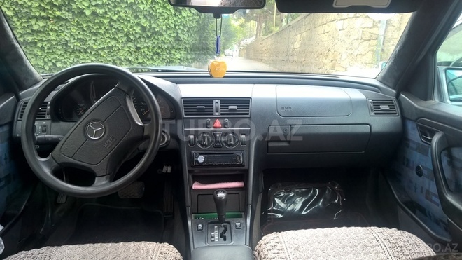 Mercedes C 180 1996, 260,000 km - 1.8 l - Bakı