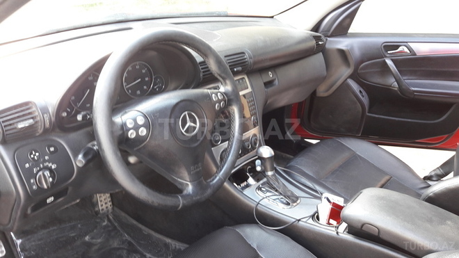 Mercedes C 180 2004, 255,150 km - 1.9 l - Bakı