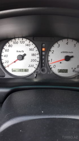 Nissan Sunny 2005, 197,000 km - 1.6 l - Bakı