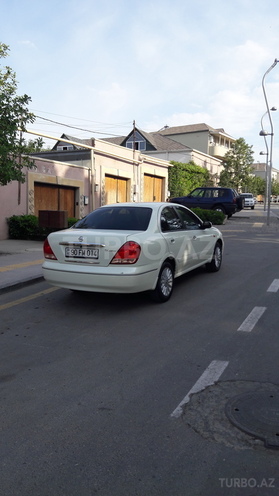 Nissan Sunny 2005, 197,000 km - 1.6 l - Bakı