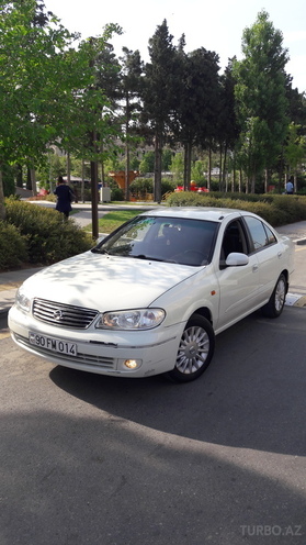 Nissan Sunny 2005, 197,000 km - 1.6 l - Bakı