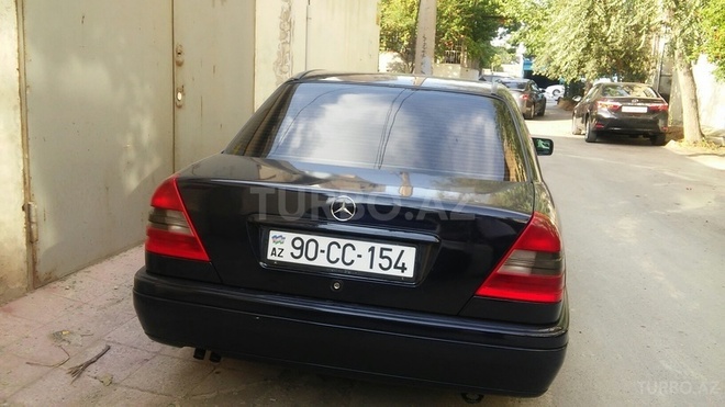 Mercedes C 220 1996, 25,000 km - 2.2 l - Bakı
