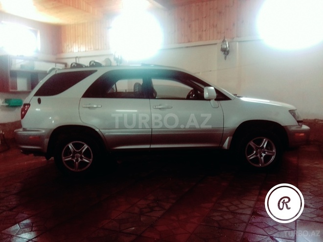 Lexus RX 300 1999, 137,000 km - 3.0 l - Bakı