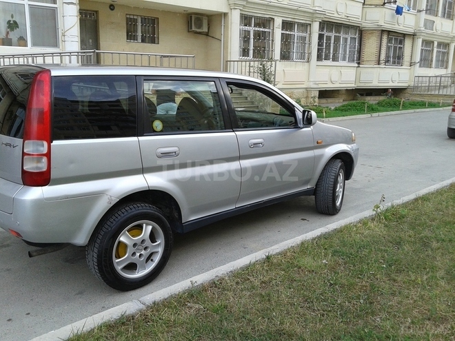 Honda HR-V 2001, 83,000 km - 1.6 l - Bakı